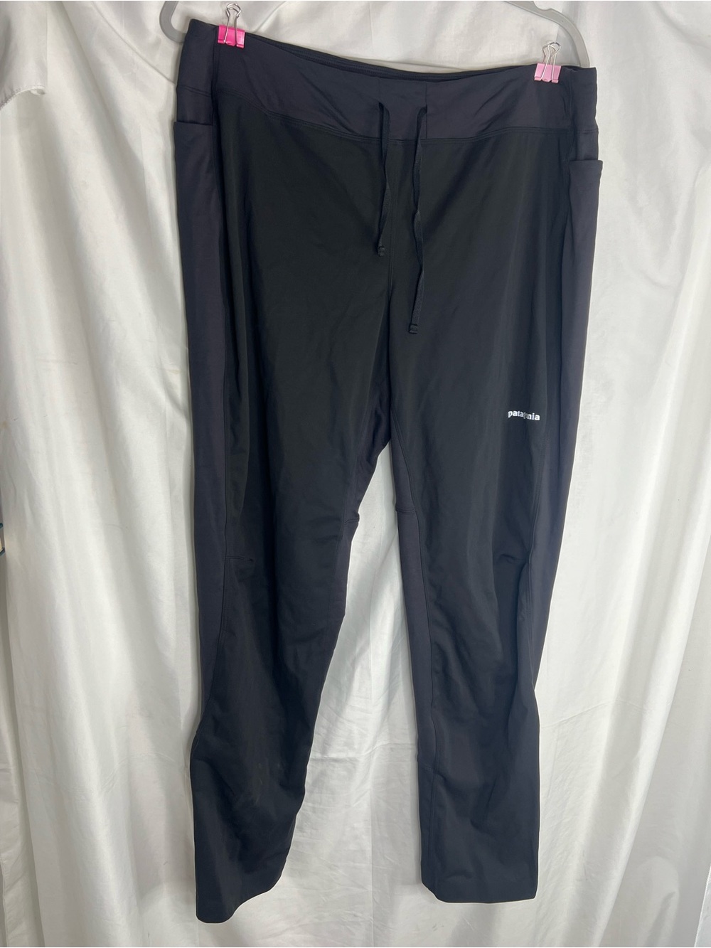 Patagonia Black Straight-Leg Women's Pants